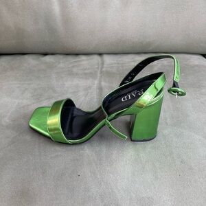 Raid - radiant women‘s metallic green block sandals